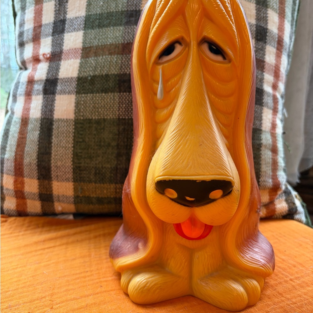 1970s Sad Bassett Bank